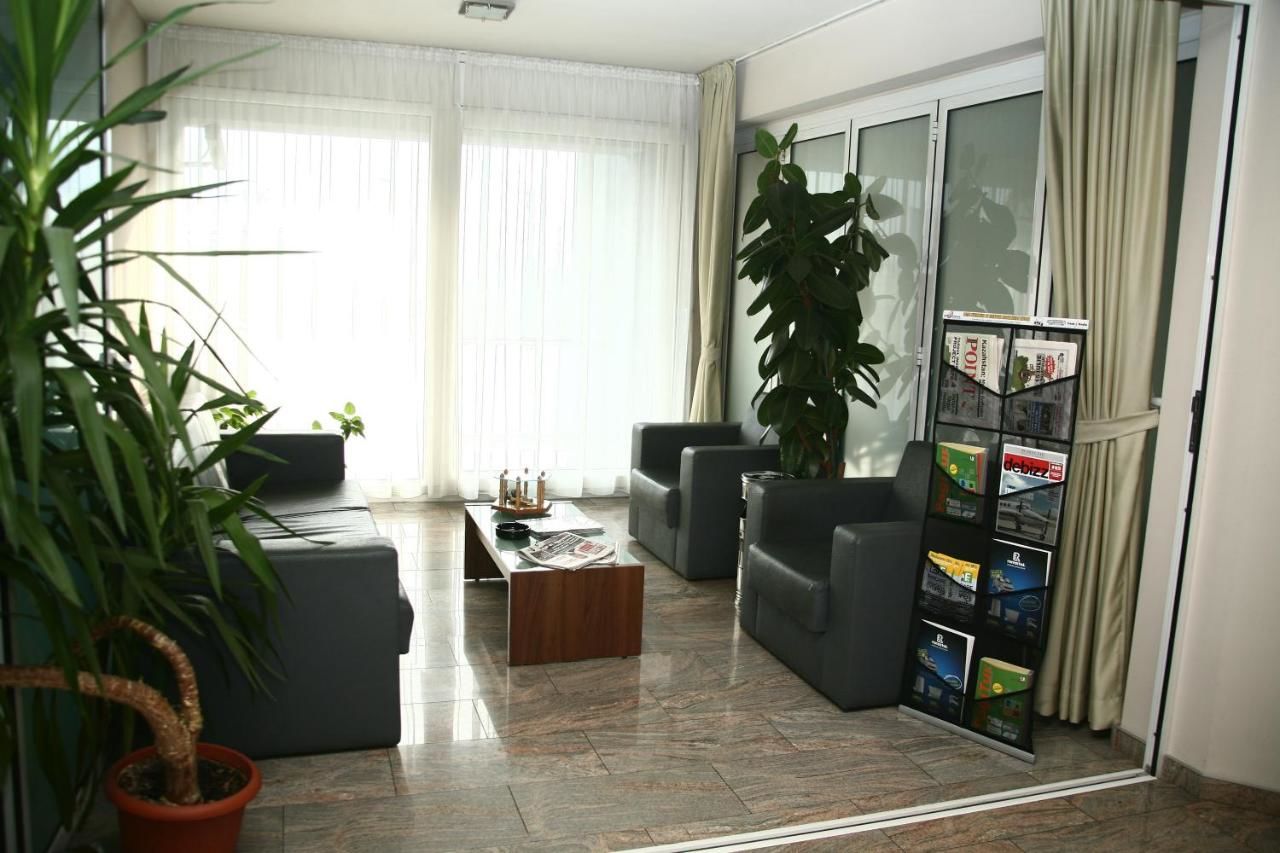 Отель Euro House Hotel Бая-Маре-25